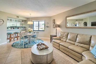 Image de Nouveau! Bradenton Beach Resort Condo avec accès à la piscine!