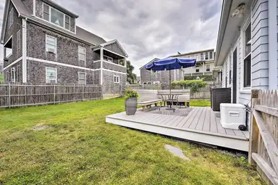 Image de Nouveau! Newport Area Cottage - Marchez jusqu'à la première plage!