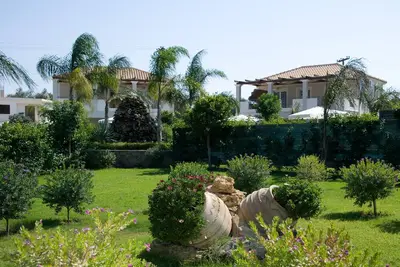 Image de Villa 3 chambres avec piscine privée (Mamfredas Resort)