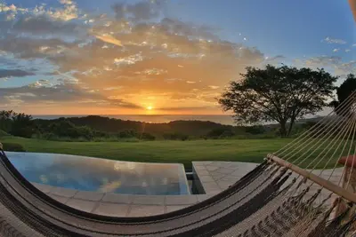 Image de Hacienda Vista del Mar, Rancho Santana, piscine privée, vues panoramiques.