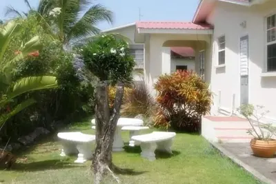 Image de Seabreeze Villa: Best rates. Charming, bright & spacious. Truly a home from home