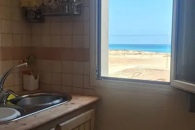 Image de Appartement spacieux avec vue imprenable sur la mer