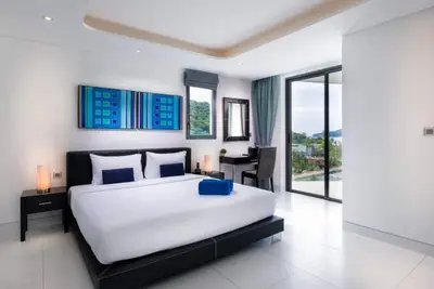 Image de Joy Phuket Absolute Twin Sands Resort & Spa - Appartement avec vue latérale sur la piscine