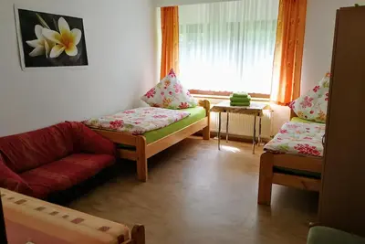 Image de Grand appartement pour 2-6 personnes avec terrasse, Wi-Fi gratuit