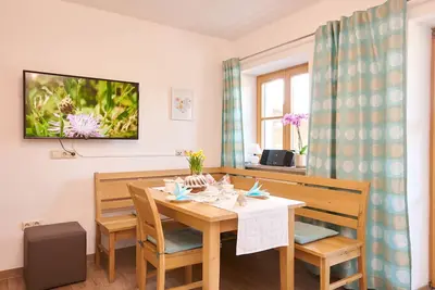 Image de Ferienwohnung \"Meine Kleine Auszeit\", 50 qm, Dachgeschoss, 1separates Schlafzimmer