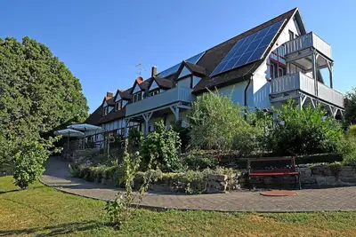 Image de Appartement confortable (50 m²) avec grand balcon et connexion Wi-Fi gratuite
