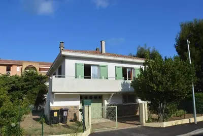 Image de Maison Familiale De Vacances Dans Un Secteur Calme