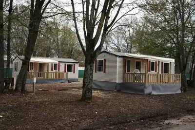 Image de Mobilhome Trio (3 chambres avec terrasse) 7 personnes