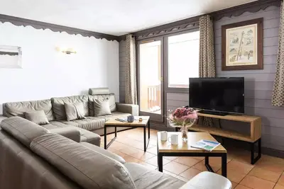 Image de 7-Zimmer-Wohnung für 12 Personen