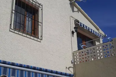 Image de appartement bel étage 4 à 5 personnes, endroit calme, vue sur mer casa Dobrada