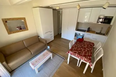 Image de Au pieds des pistes! Sortez de l’ascenseur et c’est parti pour le ski!