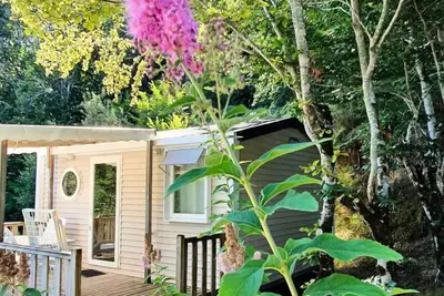 Image de Mobil-home Confort 18m² (1 chambre) + Tv + terrasse semi couverte 3 personnes