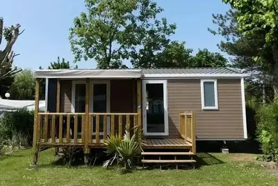 Image de Mobil home Confort 27m² - 2 chambres + terrasse semi-couverte + Tv 5 personnes