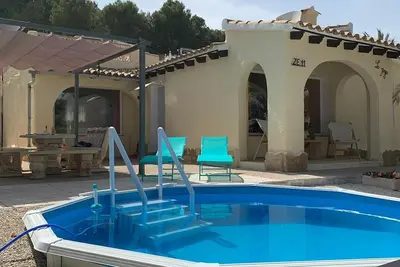 Image de Villa indépendante avec piscine, 10km de Bénidorm et 5km du bord de mer à Altea