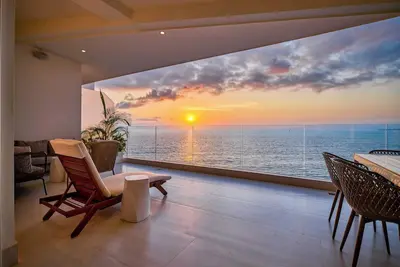 Condo de luxe à couper le souffle conçu sur mesure