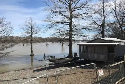 Image de Cabine de pĂŞche sur le fleuve Mississippi - Oxbow Lake