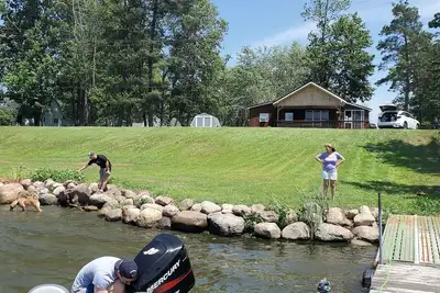 Image de Lake House Location de vacances Cottage