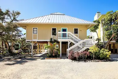 Image de 16 Sunset Captiva 2 Bedroom / 2. 5 Bath House