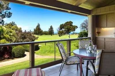 Image de Condo à l'étage avec vue sur l'océan