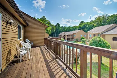 Image de Nouveau! Condo Lincoln avec accès à la piscine, 6 mi à Loon Mtn