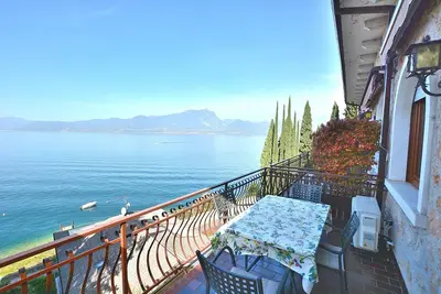 Image de Leonardo Walsh Apartment With Lake View