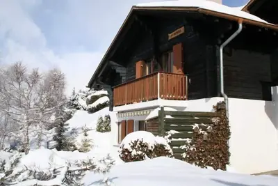 Image de Maison de vacances Crans-sur-Sierre pour 1 - 8 personnes avec 3 chambres à coucher - Chalet