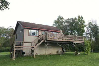 Image de Détente surélevée Lake House Retreat