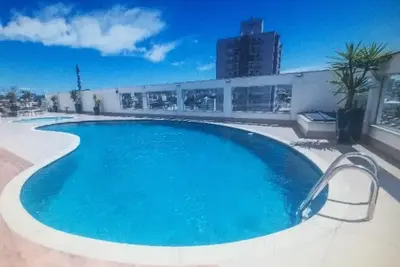 Image de Nouvel appartement en copropriété complète et proche de tout à Florianópolis.