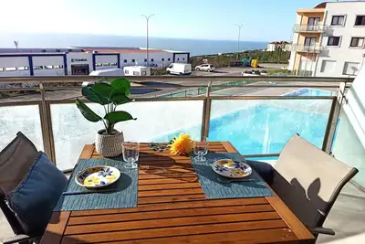 Image de Apt avec piscine, vue mer et garage