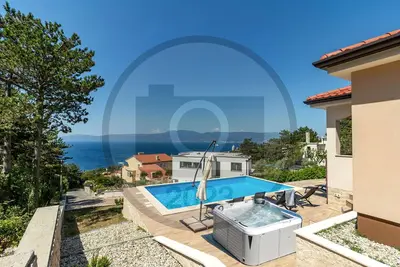 Image de Belle maison à Kostrena avec jacuzzi
