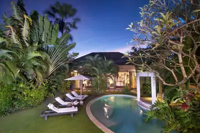 Image de Alice Dua, villa de 2 chambres dans le centre de Seminyak