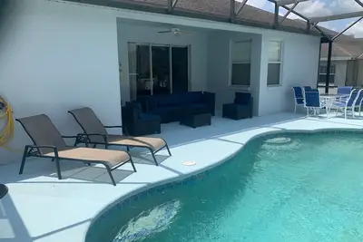 Image de Excellente maison exécutive avec 4 chambres et piscine privée