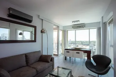 Image de Crystal Clear-Spacious & Bright 1 Br Apt, Palerme