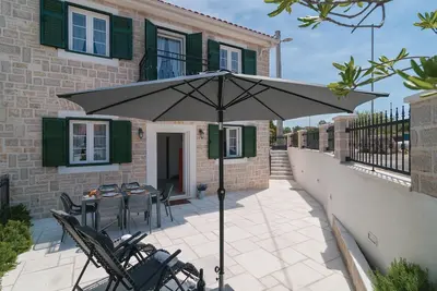 Superbe maison à Primosten avec WiFi