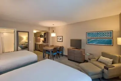 Image de SITUÉ Au Centre! Comfy Studio Suite, Piscine