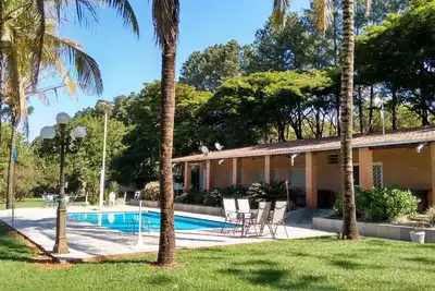 Image de Maison À Louer À RIBEIRÃO Preto À Condominium FERMÉ, Avec Hospedagem