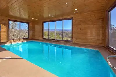 Image de La montagne des eclaboussures! 13 chambres et une piscine intérieure!
