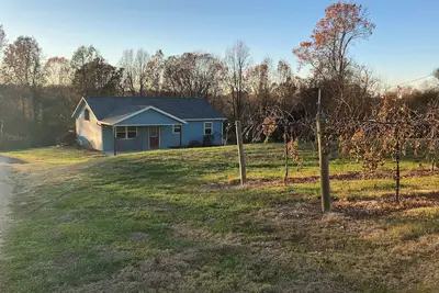 Image de Betty's Vineyard House - Sur la route des vins Shawnee