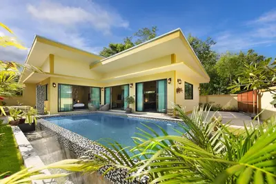 Image de Tranquillité tropicale à Samui. Villa de 3 chambres avec piscine privée. Baan Putahracsa
