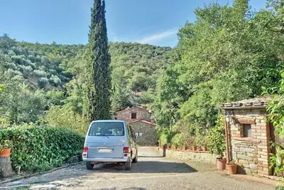 Image de Ferme rustique pour 10 personnes avec piscine privée