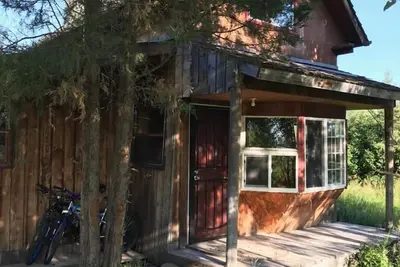 Image de Coquette et rustique Flathead / Glacier Hideaway