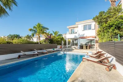 Image de Villa Laguna Sunrise by Ezoria Villas in Coral Bay