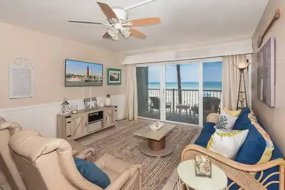Image de Ocean Club South A204 - Bain au bord de l'océan avec 2 chambres et 2 salles de bain - Décoration de plage - Plage sans voiture