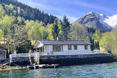 Image de Maison de vacances Balestrand pour 1 - 6 personnes avec 3 chambres à coucher - Maison de vacances
