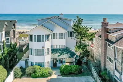 Image de K1317 L'en-tête Nags. Oceanfront, 7 Bd, piscine, bain à remous, Animaux Ok, Keyless!