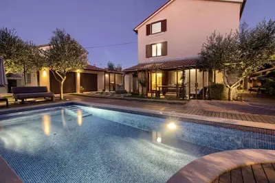 Image de Maison de vacances Sisplac pour 1 - 8 personnes avec 4 chambres Ă coucher - Maison de vacances