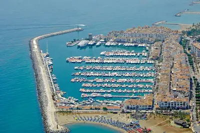 Image de 5ème étage - Front Line - Port View - Puerto Banus