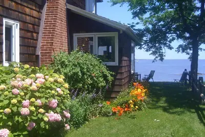 Image de Cottage de vacances de charme au bord de l'eau