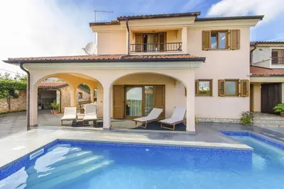 Image de Villa Rose avec piscine privée