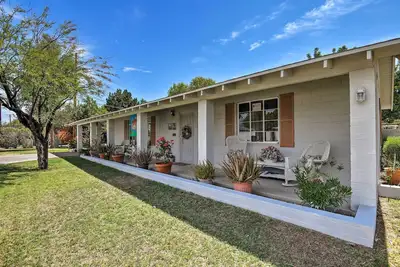 Image de Phoenix Home-3 min à pied de la rue Joseph's Hospital